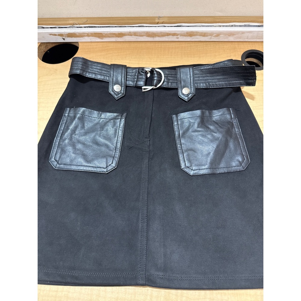Haute Monde Black Faux Suede Mini Skirt with Faux Leather Pockets and Belt Small